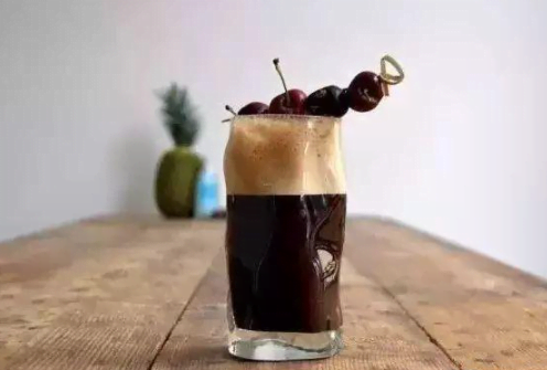 9款咖啡雞尾酒制作方法，適合炎炎夏日，快來體驗一下